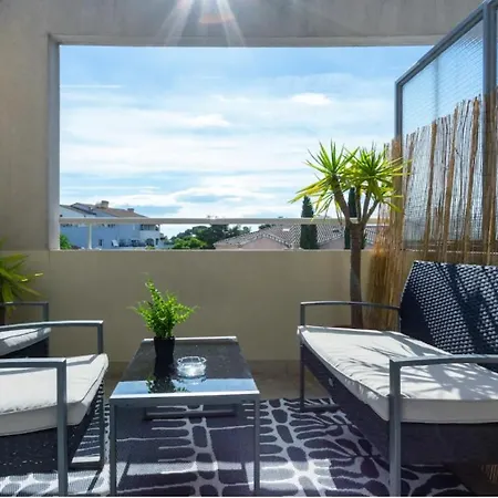 Le Clos De L'olivier 82 Apartment