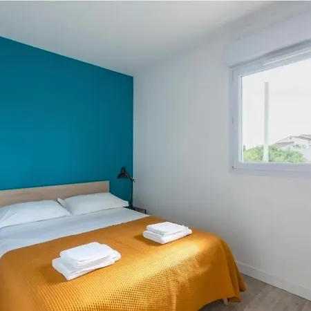 Le Clos De L'olivier 82 Apartment *